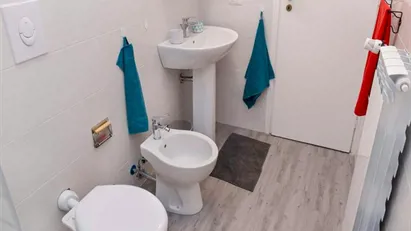 Room for rent in Buccinasco, Lombardia