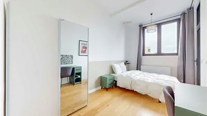 Room for rent in Brussels Schaarbeek, Brussels