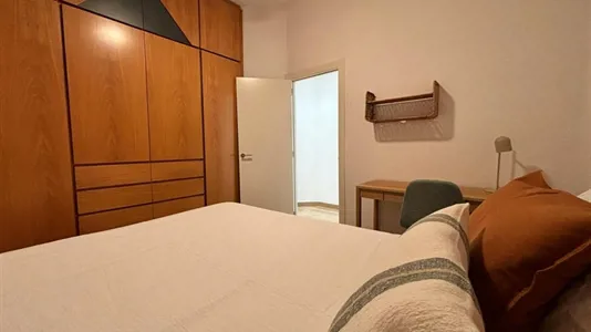 Rooms in Barcelona Eixample - photo 2