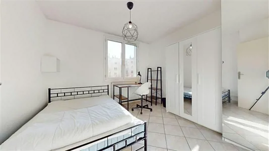 Rooms in Grenoble - photo 2