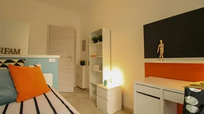 Room for rent in Brescia, Lombardia