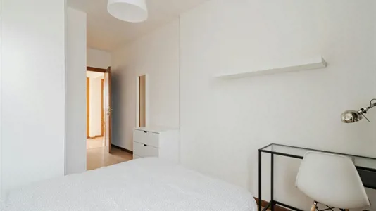 Rooms in Milano Zona 2 - Stazione Centrale, Gorla, Turro, Greco, Crescenzago - photo 1