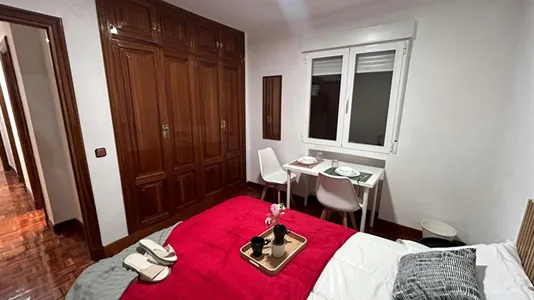 Rooms in Madrid Moncloa-Aravaca - photo 3