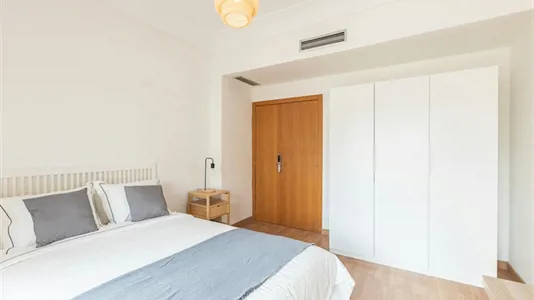 Rooms in Valencia L'Eixample - photo 3