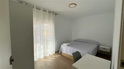 Room for rent in Cornellà de Llobregat, Cataluña