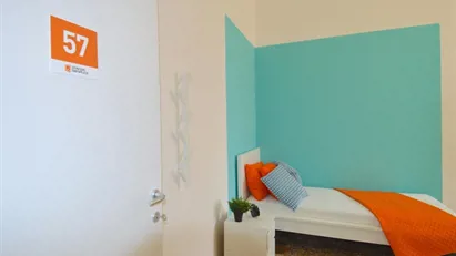 Room for rent in Modena, Emilia-Romagna