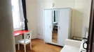 Room for rent, Stad Brussel, Brussels, &lt;span class=&quot;blurred street&quot; onclick=&quot;ProcessAdRequest(6817180)&quot;&gt;&lt;span class=&quot;hint&quot;&gt;See streetname&lt;/span&gt;[xxxxxxxxxxxxx]&lt;/span&gt;