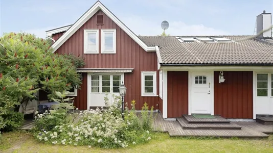 Houses in Ekerö - photo 2