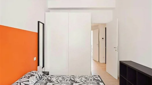 Rooms in Milano Zona 6 - Barona, Lorenteggio - photo 2