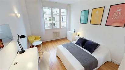 Room for rent in Boulogne-Billancourt, Île-de-France