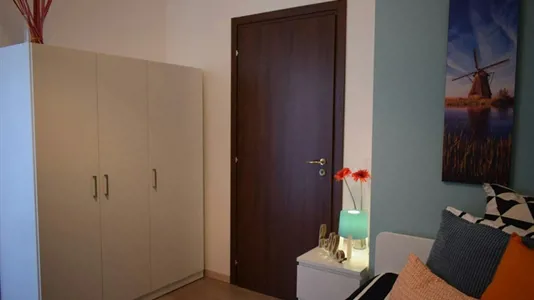 Rooms in Brescia - photo 3