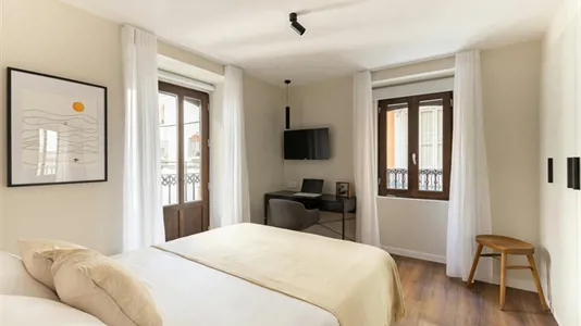 Rooms in Valencia Ciutat Vella - photo 1