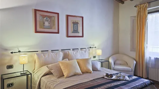 Apartments in Florence - photo 2