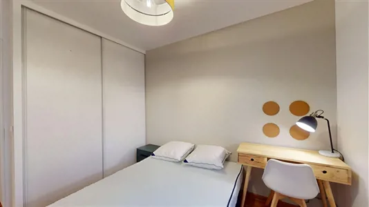 Rooms in Bobigny - photo 3