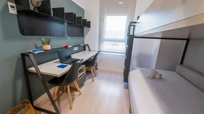 Room for rent in Granada, Andalucía