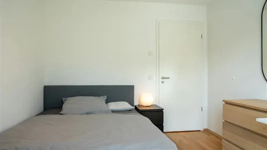 Rooms in Munich Ramersdorf-Perlach - photo 2