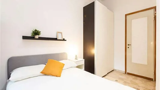 Rooms in Milano Zona 6 - Barona, Lorenteggio - photo 2