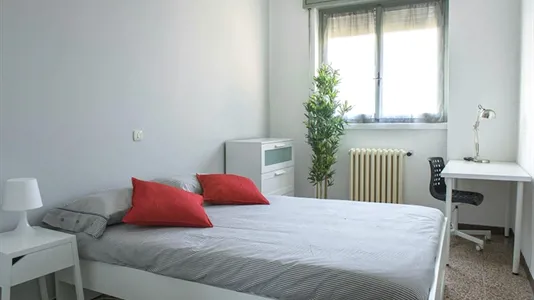 Rooms in Milano Zona 7 - Baggio, De Angeli, San Siro - photo 2