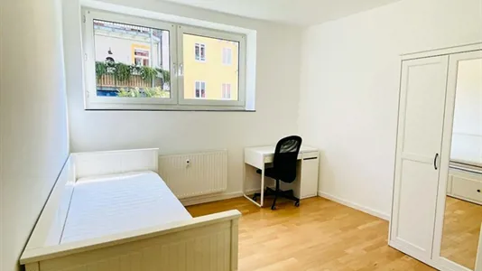 Rooms in Munich Schwabing-West - photo 2