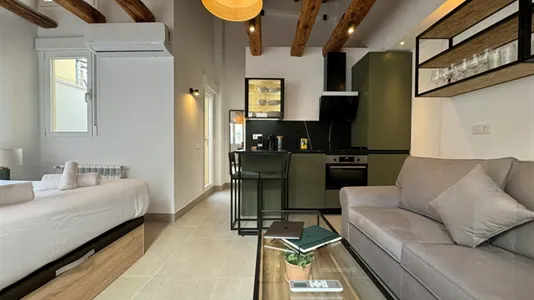 Apartments in Madrid Centro - photo 2