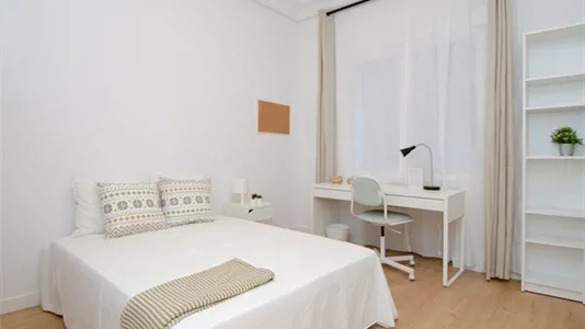 Rooms in Madrid Salamanca - photo 1