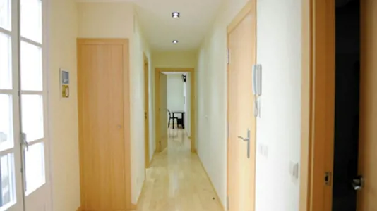 Rooms in Barcelona Ciutat Vella - photo 3