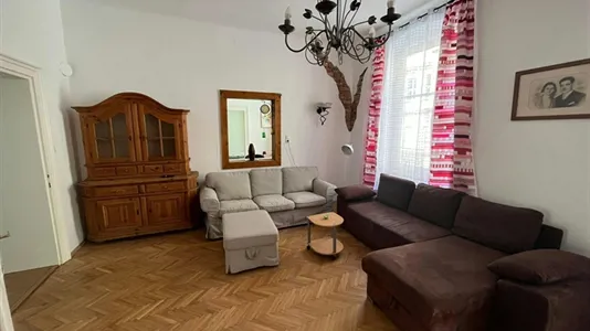 Rooms in Leonding - photo 1