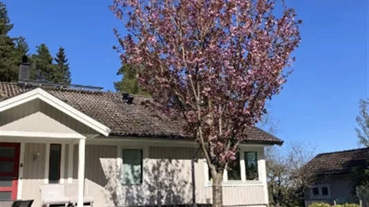 Houses in Vårgårda - photo 1