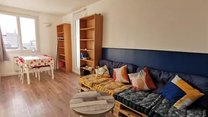 Room for rent in Le Raincy, Île-de-France