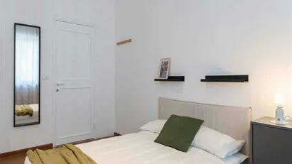 Room for rent in Milano Zona 1 - Centro storico, Milan