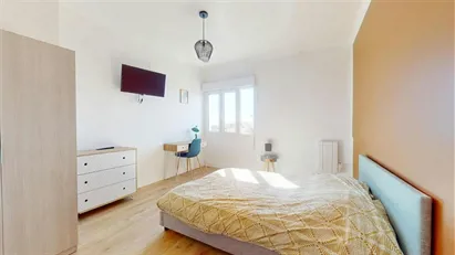 Room for rent in Nîmes, Occitanie