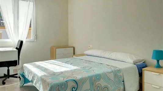 Rooms in Zaragoza - photo 1