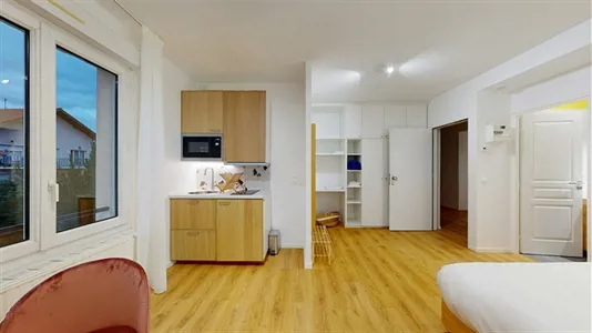 Rooms in Nanterre - photo 2