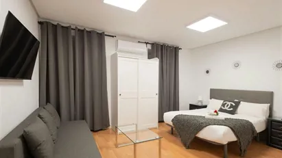 Apartment for rent in Madrid Centro, Madrid