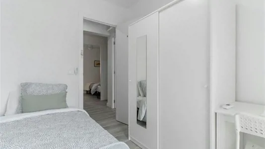 Rooms in Adaro - photo 1