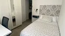 Room for rent, Madrid Latina, Madrid, Calle de Cayetano Pando