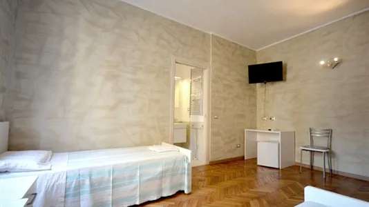 Rooms in Milano Zona 5 - Vigentino, Chiaravalle, Gratosoglio - photo 1