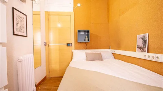 Rooms in Barcelona Sarrià-St. Gervasi - photo 2