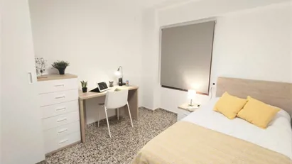 Room for rent in Moncada, Comunidad Valenciana