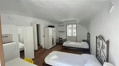 Room for rent in Napoli Municipalità 2, Naples