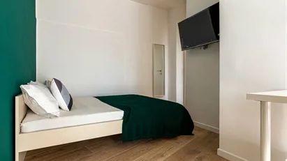 Room for rent in Turin, Piemonte