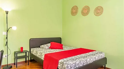 Room for rent in Milano Zona 9 - Porta Garibaldi, Niguarda, Milan