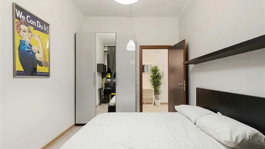 Rooms in Milano Zona 2 - Stazione Centrale, Gorla, Turro, Greco, Crescenzago - photo 1