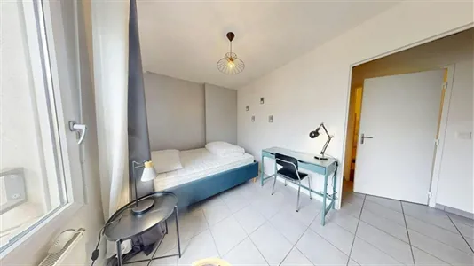 Rooms in Lyon - photo 3