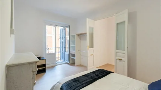 Rooms in Madrid Salamanca - photo 2