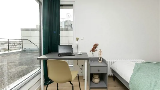 Rooms in Berlin Charlottenburg-Wilmersdorf - photo 2