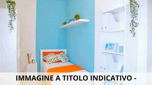 Rooms in Reggio nell'Emilia - photo 1