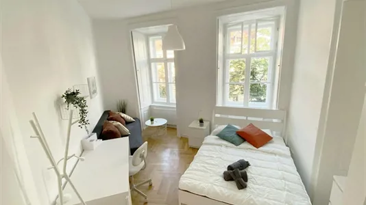 Rooms in Wien Wieden - photo 1