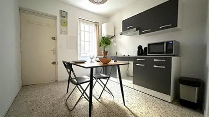 Apartment for rent in Avignon, Provence-Alpes-Côte d'Azur