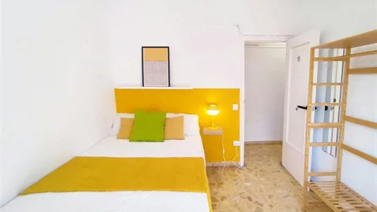 Rooms in Cartagena - photo 1